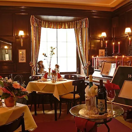 Hotel Kur- Und Winkler 3*