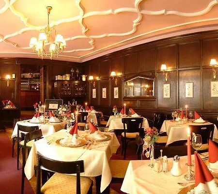 Kur- Und Winkler Hotel 3*